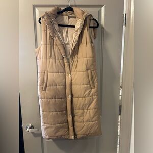 Women's Tan Puffer Vest